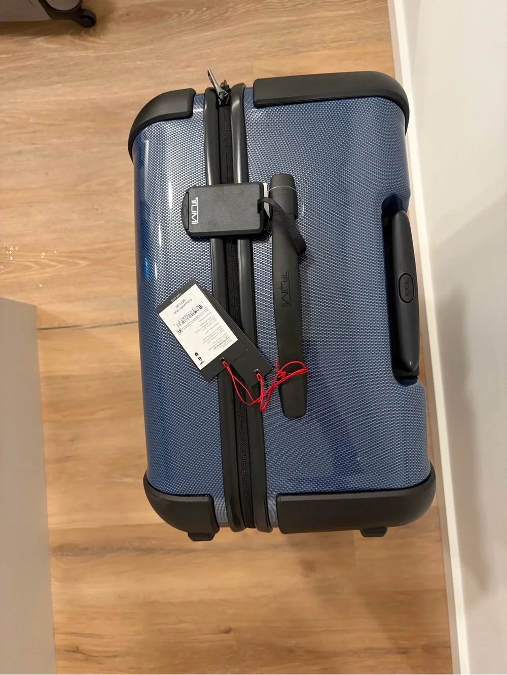 Tumi Hard Shell Spinner Luggage Set in Blue and Silver